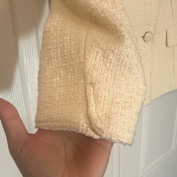 Anne Klein Ivory Button-Up Tweed Blazer - Picture 5 of 6